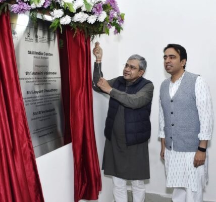 Union Ministers Ashwini Vaishnav and Jayant Chaudhary jointly inaugurated the Skill India Centre in Baraut, Baghpat district.