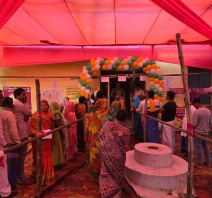 Voting begins for the first phase of Bihar Assembly elections; will decide the fate of 1,314 candidates in 121 constituencies.