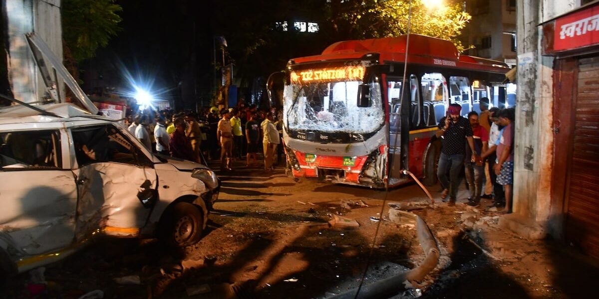 Four people were killed and nine others injured in a BEST bus accident in Mumbai.