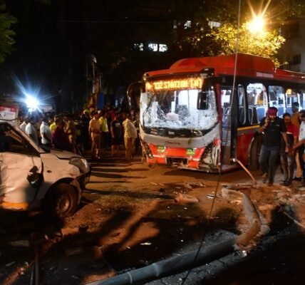 Four people were killed and nine others injured in a BEST bus accident in Mumbai.