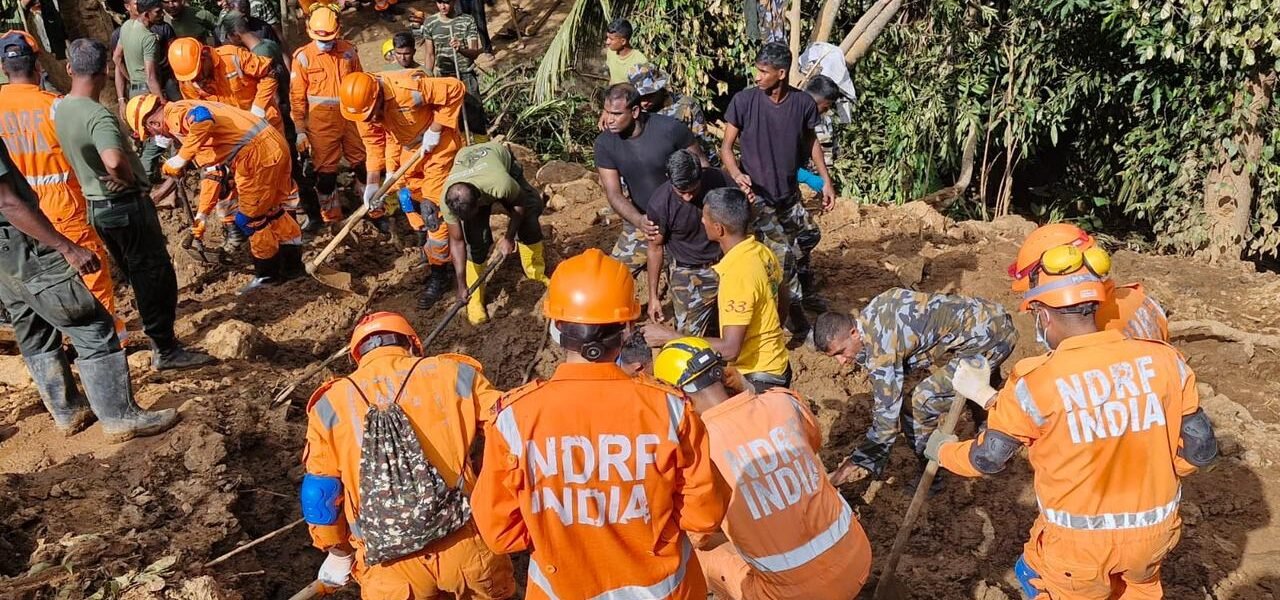 India sent additional aid to cyclone-hit Sri Lanka, where the death toll has exceeded 485.