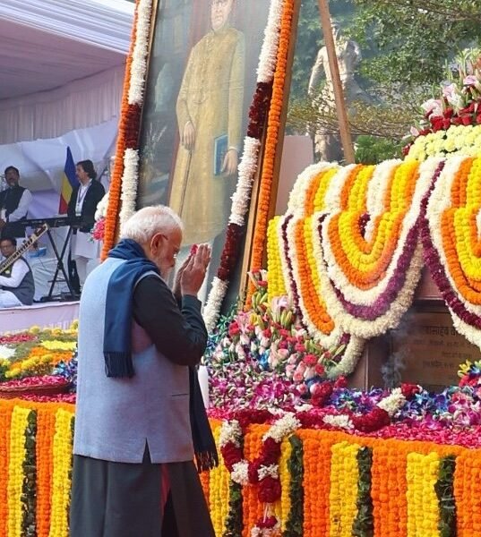 PM Modi paid tribute to Dr. Babasaheb Ambedkar today on his Mahaparinirvan Day.