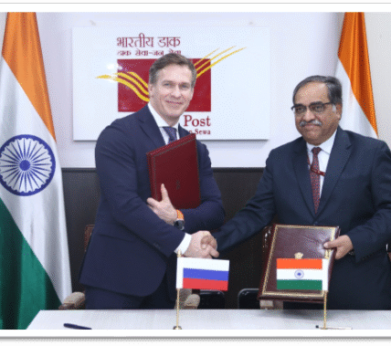 Postal Department and JSC Russian Post have signed a landmark agreement to promote cross-border e-commerce with the International Tracked Packet Service (ITPS)