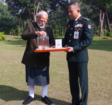 Prime Minister Modi expressed gratitude to the armed forces on Armed Forces Flag Day.