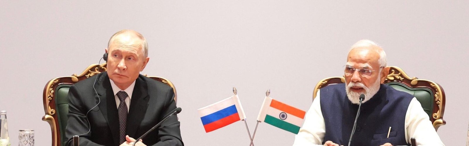 Russian President Vladimir Putin and PM Narendra Modi participated in the India-Russia Business Forum.