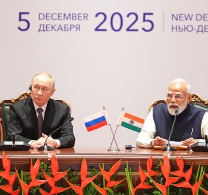 Russian President Vladimir Putin and PM Narendra Modi participated in the India-Russia Business Forum.