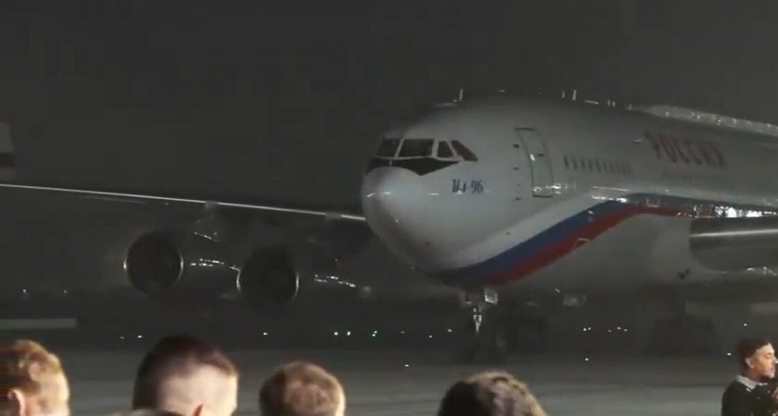 Russian President Vladimir Putin arrives in Delhi