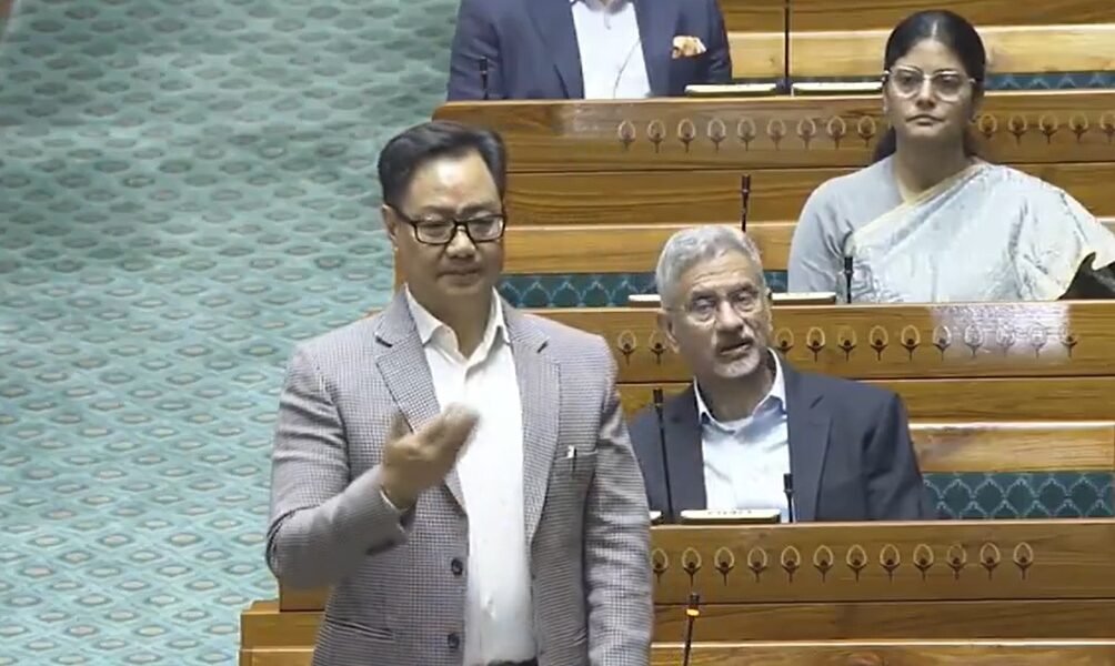Union Parliamentary Affairs Minister Kiren Rijiju said the government is ready to discuss the issue of air pollution in the Lok Sabha.