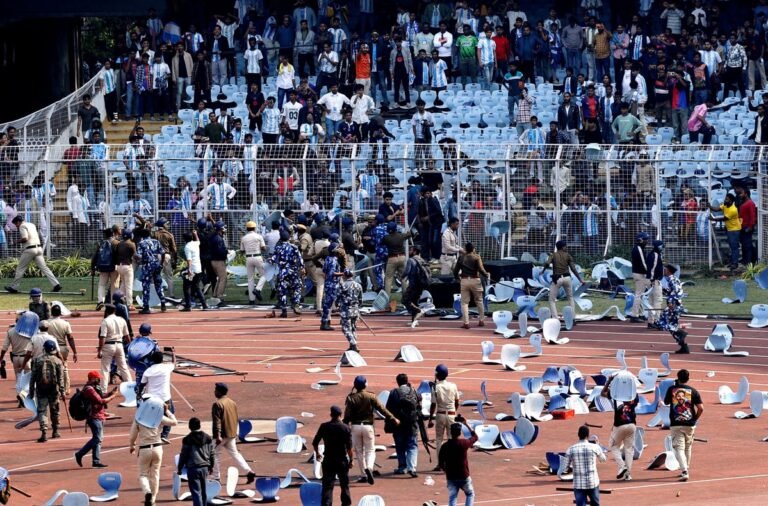 पश्चिम बंगाल सरकार ने कल कोलकाता के सॉल्ट लेक में मैसी के कार्यक्रम में हुई तोड़फोड़ की जांच के लिए जांच समिति गठित की