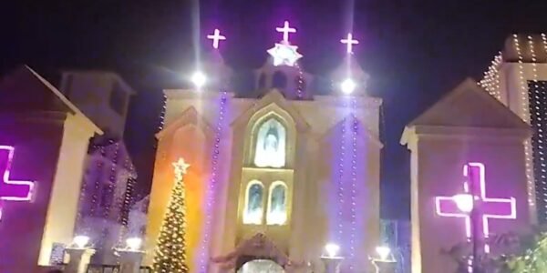 festival of Christmas is being celebrated with great joy and enthusiasm all over the world today