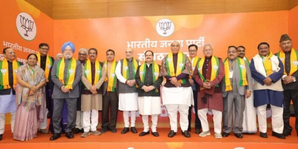 BJP acting president Nitin Naveen has filed his nomination for the president post