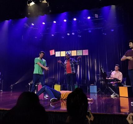 Brazilian theatre production Passado Presente Futuro