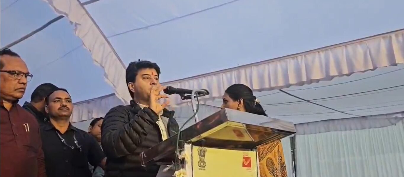 Communications Minister Jyotiraditya Scindia yesterday announced two new services of India Post – ‘Speed ​​Post 24’ and ‘Speed ​​Post 48’.