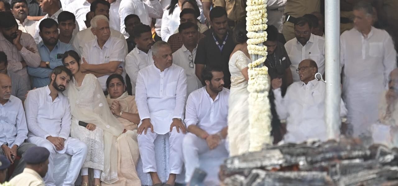 Maharashtra Deputy Chief Minister Ajit Pawar was cremated in Baramati with full state honors.