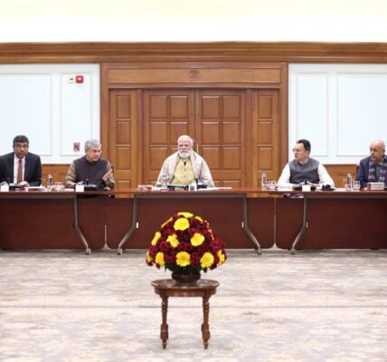 PM Modi chaired a roundtable meeting with Indian AI startups.