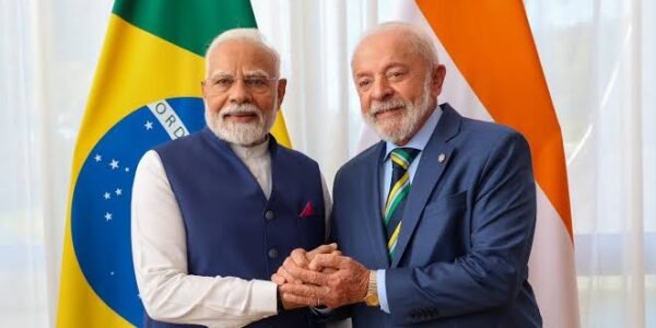PM Modi spoke with Brazilian President Lula da Silva over the phone.