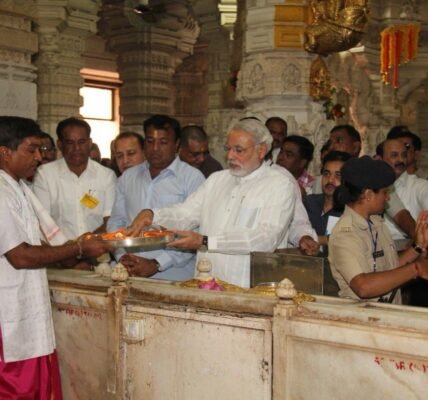 Prime Minister Modi today extended his best wishes to the people of the country on the commencement of the Somnath Swabhiman Parv.