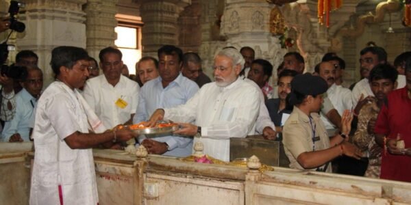 Prime Minister Modi today extended his best wishes to the people of the country on the commencement of the Somnath Swabhiman Parv.