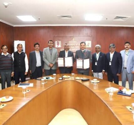 Ministry of Earth Sciences and Government of Puducherry sign historic MoU to promote Blue Economy and Coastal Resilience