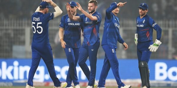 England beat Pakistan