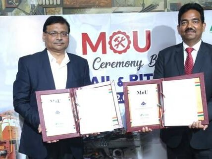 SAIL and RITES have signed a Memorandum of Understanding for diesel locomotive leasing and maintenance.