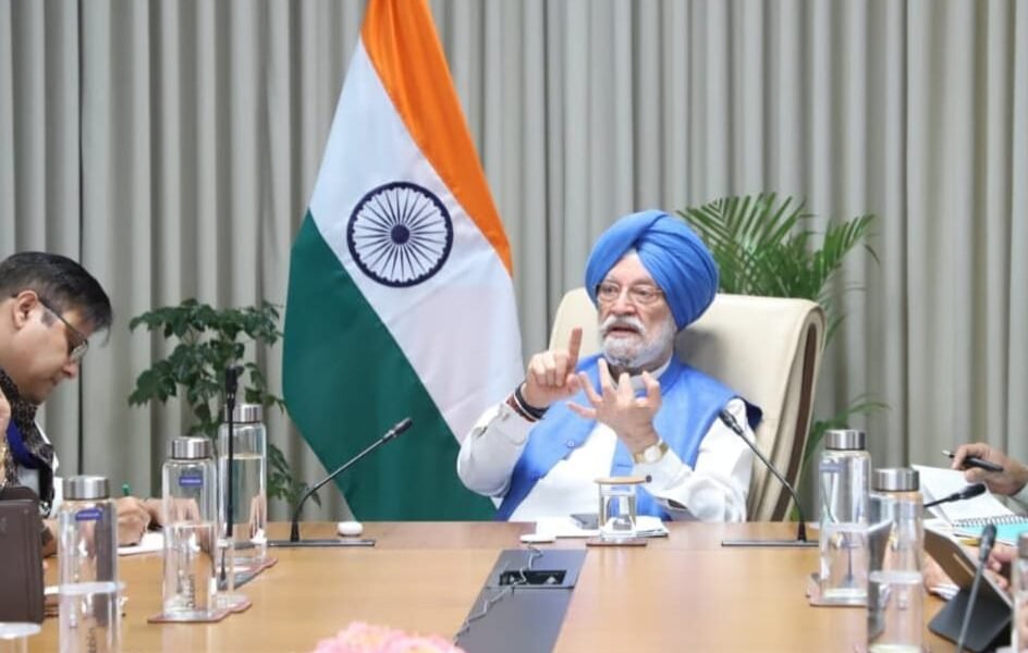 Government directs oil refineries to produce more LPG