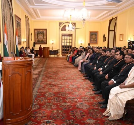 Indian Administrative Service officers recruited from State Civil Services and attending the 128th Induction Training Programme at LBSNAA call on the President