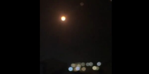 Iran fired missiles in the vicinity of Israel Dimona and Negev nuclear research centers.