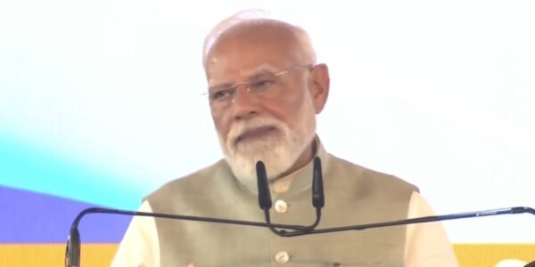 PM Modi inaugurated and laid the foundation stone of development projects worth ₹18,680 crore in Kolkata.