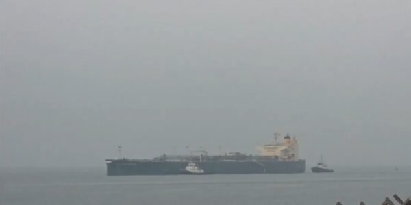 Ships carrying crude oil from Russia and LPG from the US have arrived in Mangaluru, Karnataka.