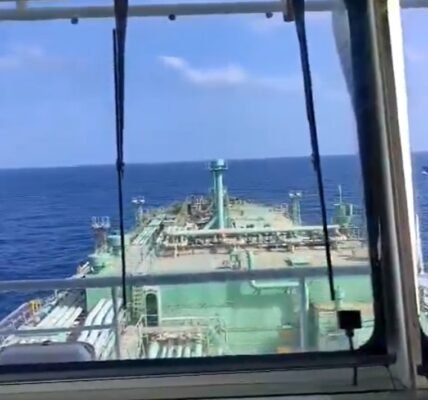 Two more Indian tankers, carrying 94,000 tonnes of LPG, have crossed the Strait of Hormuz.