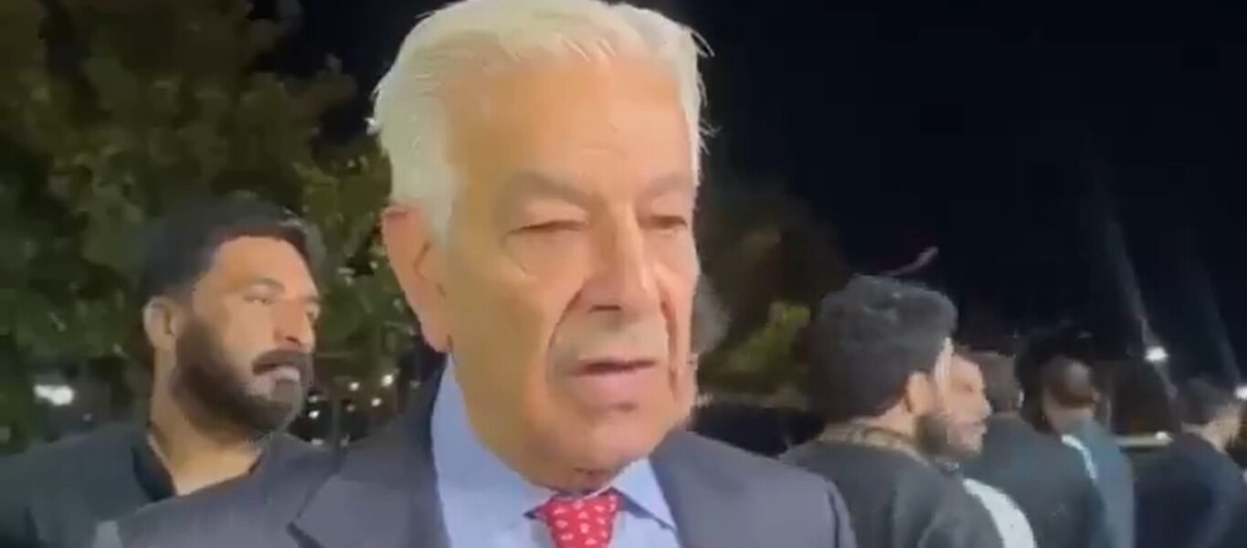 Amidst the Pakistani Defense Minister statement vowing to completely destroy Israel