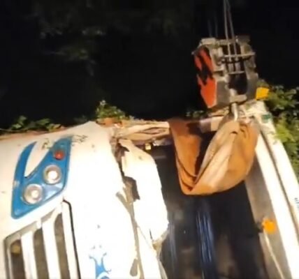 Bus carrying devotees overturns in Fatehgarh Sahib, Punjab