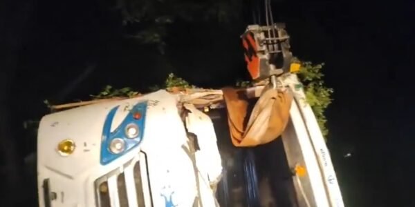 Bus carrying devotees overturns in Fatehgarh Sahib, Punjab