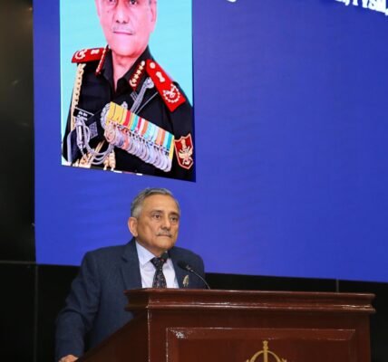 CDS General Anil Chauhan reviewed the operational preparedness of the Chinar Corps.