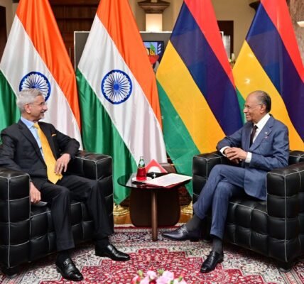 EAM S. Jaishankar met with Mauritius Prime Minister Navinchandra Ramgoolam.