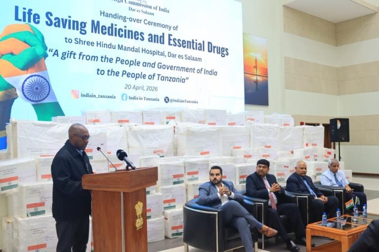 भारत ने तंजानिया को दो टन जीवन रक्षक चिकित्सा सामग्री भेजी