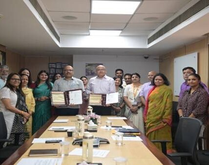 MoU Signed Between DAY-NRLM and HelpAge India for the Care of Senior Citizens
