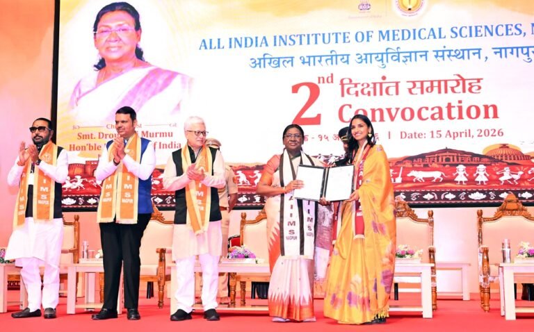 President Droupadi Murmu attended and addressed the convocation ceremony of AIIMS Nagpur in Nagpur, Maharashtra.