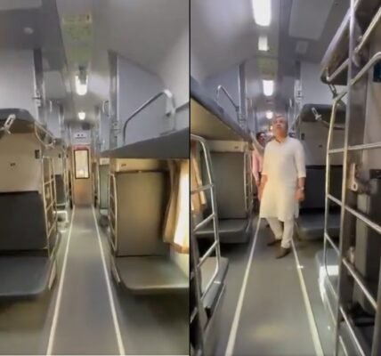 Railway Minister inspected the coaches of the next-generation Amrit Bharat trains at New Delhi Railway Station
