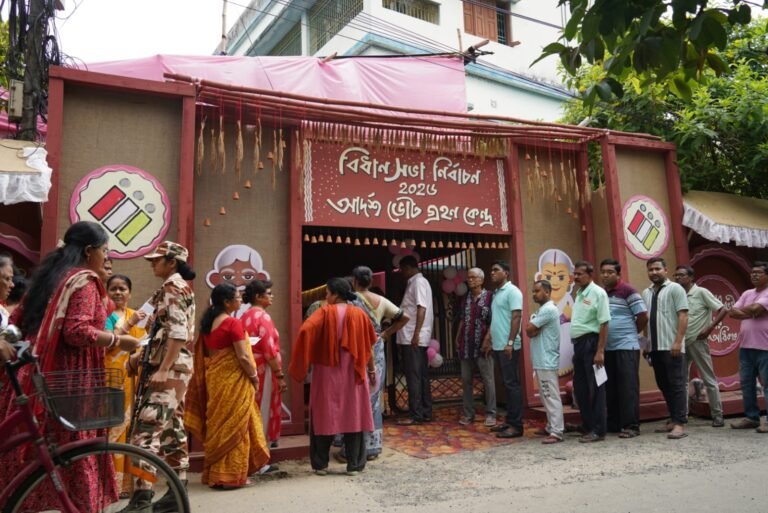 पश्चिम बंगाल विधानसभा चुनाव के पहले चरण का मतदान संपन्न, 90% से अधिक मतदान दर्ज