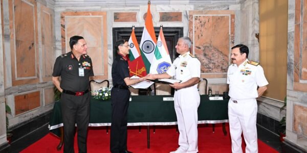 Indian Army and Navy Sign Memorandum of Affiliation