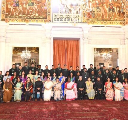 Officers of the 2024 batch of the Indian Administrative Service met President Droupadi Murmu.