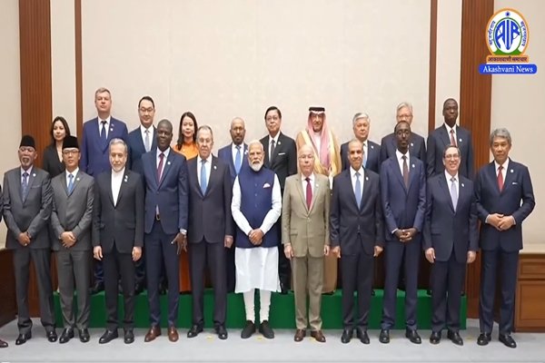 PM Modi today met with the Foreign Ministers participating in the BRICS Foreign Ministers meeting in New Delhi.