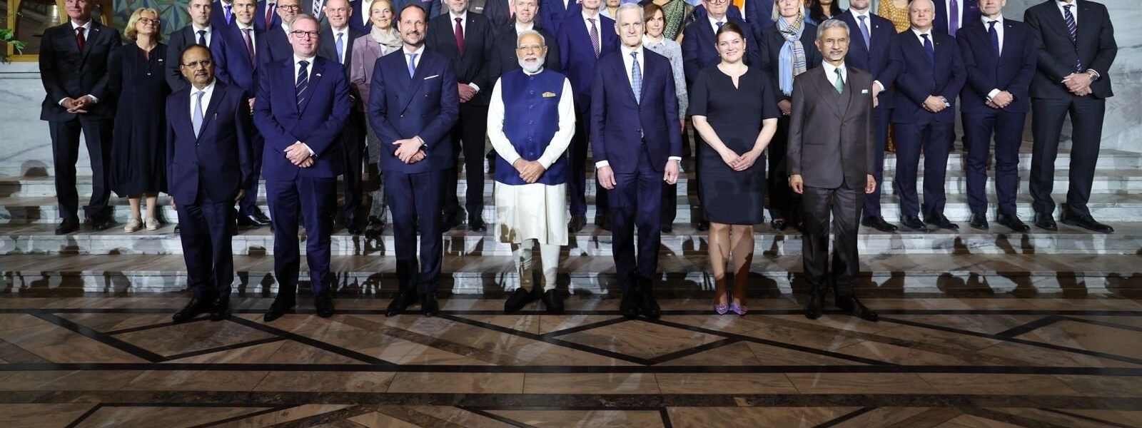Prime Minister Modi participated in the India-Norway Trade and Research Summit.