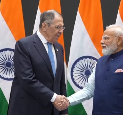 Russian Federation Foreign Minister Sergey Lavrov met with PM Narendra Modi today.