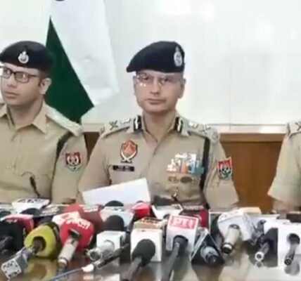 Two explosions occurred in Punjab last night—outside the Border Security Force headquarters in Jalandhar and outside an Army establishment in Khasa, Amritsar.