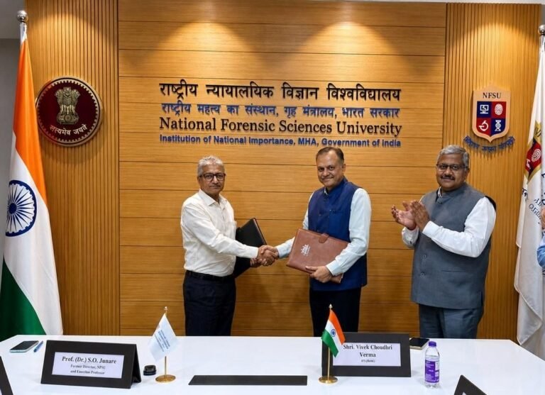 UIDAI ने साइबर सुरक्षा और डिजिटल फॉरेंसिक सदृढ़ता को बढ़ाने के लिए NFSU के साथ हाथ मिलाया