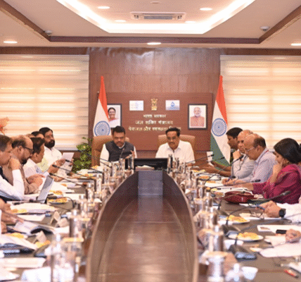 Union Minister of Jal Shakti C.R. Patil reviewed the drinking water and water resources sectors in Maharashtra.