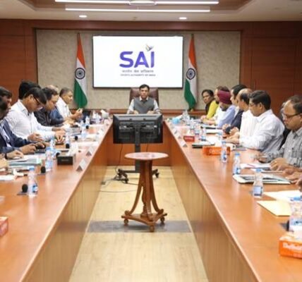 Union Sports Minister Dr. Mansukh Mandaviya reviewed India preparations for the 2026 Commonwealth Games, to be held in Glasgow.